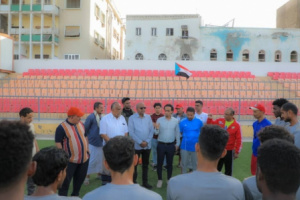 برعاية الرئيس الزُبيدي..توفير مستلزمات بعثة نادي فحمان المشارك في كأس الملك سلمان للأندية العربية