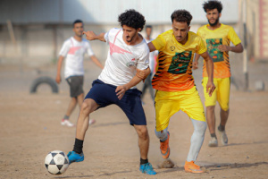 معسكر رأس عباس يتغلب على الدائرة الصحية في منافسات بطولة الحزام لكرة القدم 