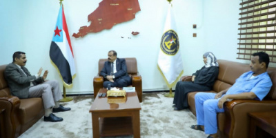اللواء بن بريك يلتقي رئيس النيابة الجزائية المتخصصة في العاصمة عدن