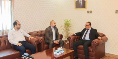 وزير النقل يناقش سير عمل مؤسسة موانئ البحر الأحمر