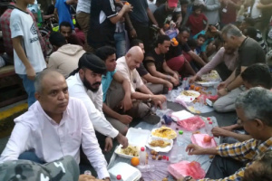  تنظيم إفطاراً رمضانياً جماعياً بمناسبة الذكرى الثامنة لتحرير العاصمة عدن