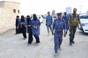 الأجهزة الأمنية بساحل حضرموت تنتشر لتأمين المنتزهات والطرق والأماكن العامة