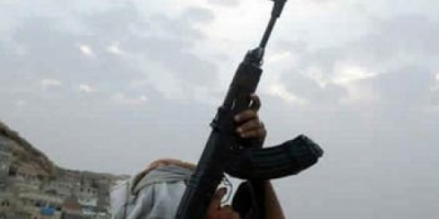 مسلح يقتل 3 أطفال وامرأة من اقاربه في إب اليمنية 