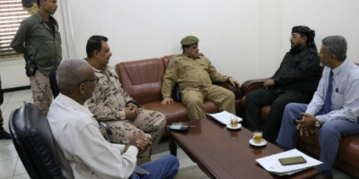 العميد جبر يلتقي مدير مكافحة المخدرات بمحافظة حضرموت