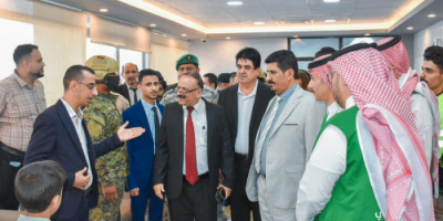 وزير النقل يتفقد المشاريع المنجزة للمرحلة الثانية لإعادة تأهيل مطار عدن الدولي