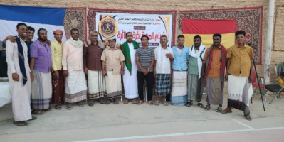 رئيس تنفيذية انتقالي شبام يتوَّج فريق الهلال بطلاً لبطولة شبام المحبة لكرة الطائرة