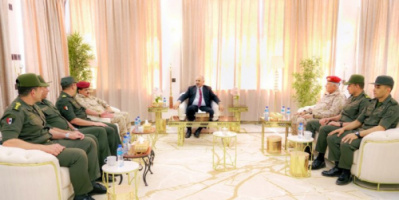 الرئيس الزُبيدي يستقبل وفداً عسكرياً مصرياً لبحث سبل التعاون المشترك 