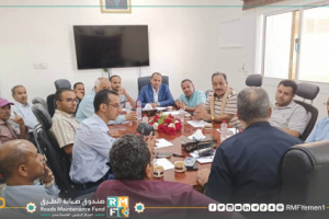 المهندس الماس يستعرض مع المقاولين سبل التعاون لإنجاز المشاريع