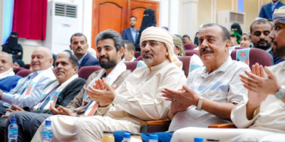الرئيس الزُبيدي يشهد الحفل الفني الساهر بمناسبة الذكرى 29 لإعلان فك الارتباط