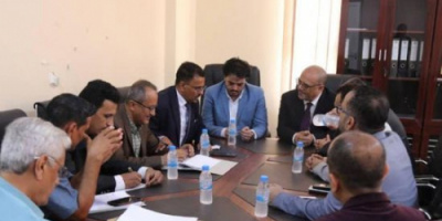 بن يمين وباذيب يبحثان تحسين الخدمات الأساسية في حضرموت