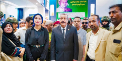 اللواء بن بريك يقوم بجولة تفقدية في مديرية الشحر ويزور متحف المحضار وحصن عيّاش