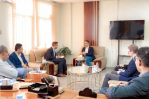 لملس : ندعم جهود إنجاح العملية السياسية ومعالجة الوضع الاقتصادي أولوية