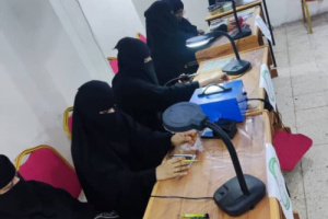 للحماية من الإبتزاز الإلكتروني.. مؤسسة الهجرة الخيرية تنظم دورة تدريبية مكثفة للفتيات في برمجة وصيانة الجوالات بدعم من فاعل خير
