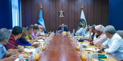 الهيئة الاقتصادية والخدمية تعقد اجتماعها الأول وتناقش المهام الرئيسية المنوطة بها