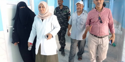 مدير عام مستشفى الصداقة يطلع على التجهيزات الأخيرة لقسم الطوارئ بالمستشفى