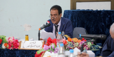 كلية الآداب تشهد المناقشة العلنية لأطروحة الدكتوراه للباحث توحيد قاسم صالح منصر