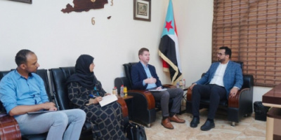 رئيس الهيئة الوطنية للإعلام الجنوبي يلتقي الفريق السياسي لمكتب المبعوث الدولي بالعاصمة عدن