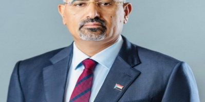 الرئيس الزُبيدي يُعزي الرئيس علي ناصر محمد بوفاة شقيقته