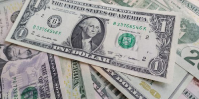 سعر الدولار في العاصمة عدن وحضرموت اليوم الجمعة
