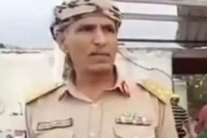 مدير أمن لحج يُعزّي في وفاة شهيد الواجب “ياسر الدهشلي” 