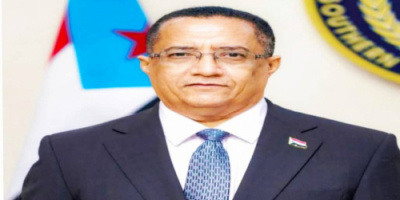 الدكتور الخبجي يعزي المهندس نزار هيثم بوفاة والده