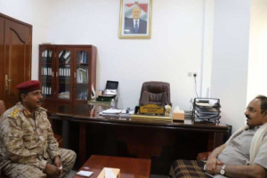 محافظ حضرموت يطلع على سير تأهيل منتسبي المنطقة العسكرية الثانية 