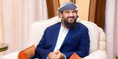 قيادة الفرقة الرابعة عمالقة تعزي نائب رئيس مجلس القيادة الرئاسي بوفاة عمته