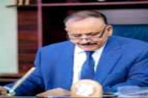 بمتابعة حثيثة من الرئيس الزُبيدي.. وزير النقل يكشف عن قرب تدشين رحلات مباشرة من عدن إلى الإمارات