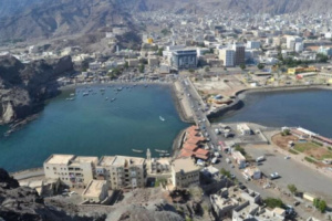 السلطة المحلية بصيرة تحذر رواد البحر من السباحة