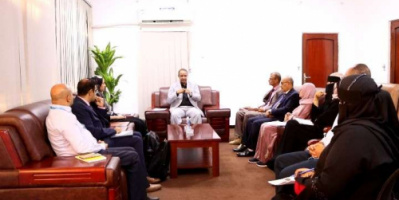 الوزير الزعوري يناقش مع فريق اليونيسف إعداد الخطة الوطنية لحماية الطفل