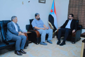 رئيس الهيئة الوطنية للإعلام الجنوبي يلتقي مدير عام الأوقاف والإرشاد بالعاصمة عدن