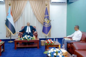 الرئيس الزُبيدي يطّلع على الأوضاع في مناطق وادي وصحراء حضرموت