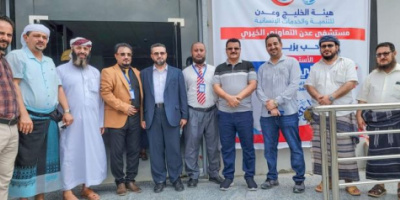 مدير عام المنصورة يطلع على التجهيزات النهائية لإفتتاح مستشفى عدن التعاوني الخيري