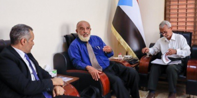 اليافعي يستقبل وفد الجمعية الوطنية للبحث العلمي