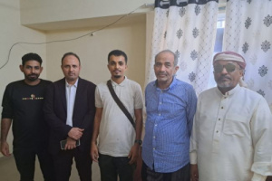 العميد السروري والدكتور العفيفي يزوران اللواء الصبيحي للاطمئنان على صحته