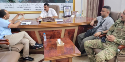 مدير عام المنصورة يشيد بجهود مكتب الواجبات في رفع مستوى تحصيل الإيرادات الزكوية
