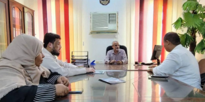 الوكيل الشبحي يناقش تدخلات مؤسسة نهد التنموية في القطاع الصحي 