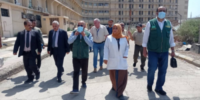 مدير عام مستشفى الصداقة تستقبل فريق مركز الملك سلمان للإغاثة 