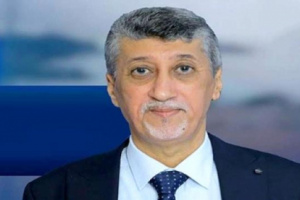 لملس يُعزَّي الشيخ أبوبكر باعبيد وإخوانه بوفاة والدتهم