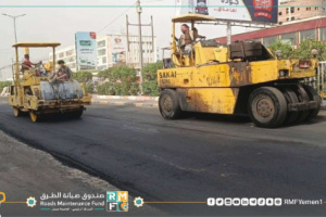 مشروع كالتكس الغزل والنسيج بعدن يشهد أعمال سفلتة واسعة