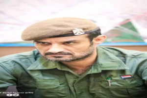 العميد الربيعي يُعزَّي السلطان إسكندر بن هرهرة بوفاة والدته