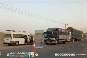 تواصل حملة ضبط الأوزان الزائدة من قبل صندوق الطرق في المحافظات المحررة 