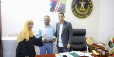 الكريحي كنعان يلتقي إدارة نادي نجوم عدن للمكفوفين