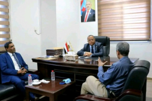 الدكتور الخُبجي يلتقي وكلاء وزارة الصحة العامة والسكان بالعاصمة عدن