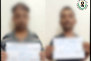 حزام عدن يستعيد سيارة مسروقة ويلقي القبض على متهمين اثنين في الجريمة