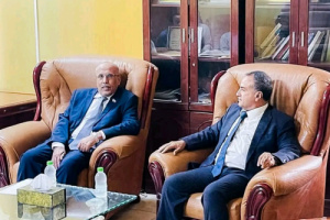 رئيس الجمعية الوطنية يطّلع على سير العمل بجامعة عدن
