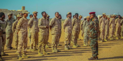 العميد ركن خالد أحمد التميمي " أن النخبة الحضرمية على أتم الاستعداد و التضحية و الدفاع عن أمن واستقرار حضرموت