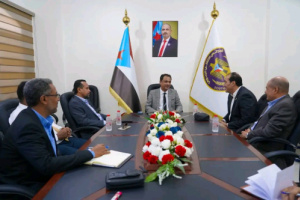 باعوم يبحث مجالات التعاون والاستثمار مع بيسكو الدولية ومؤسسة الريادة
