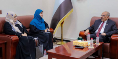 الكثيري يطّلع على أوضاع التربية والتعليم بالعاصمة عدن