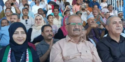 انتقالي دار سعد والسلطة المحلية بالمديرية ينظمان حفلاً فنياً ومهرجانا كرنفاليا احتفاءً بذكرى ثورة 14 أكتوبر
